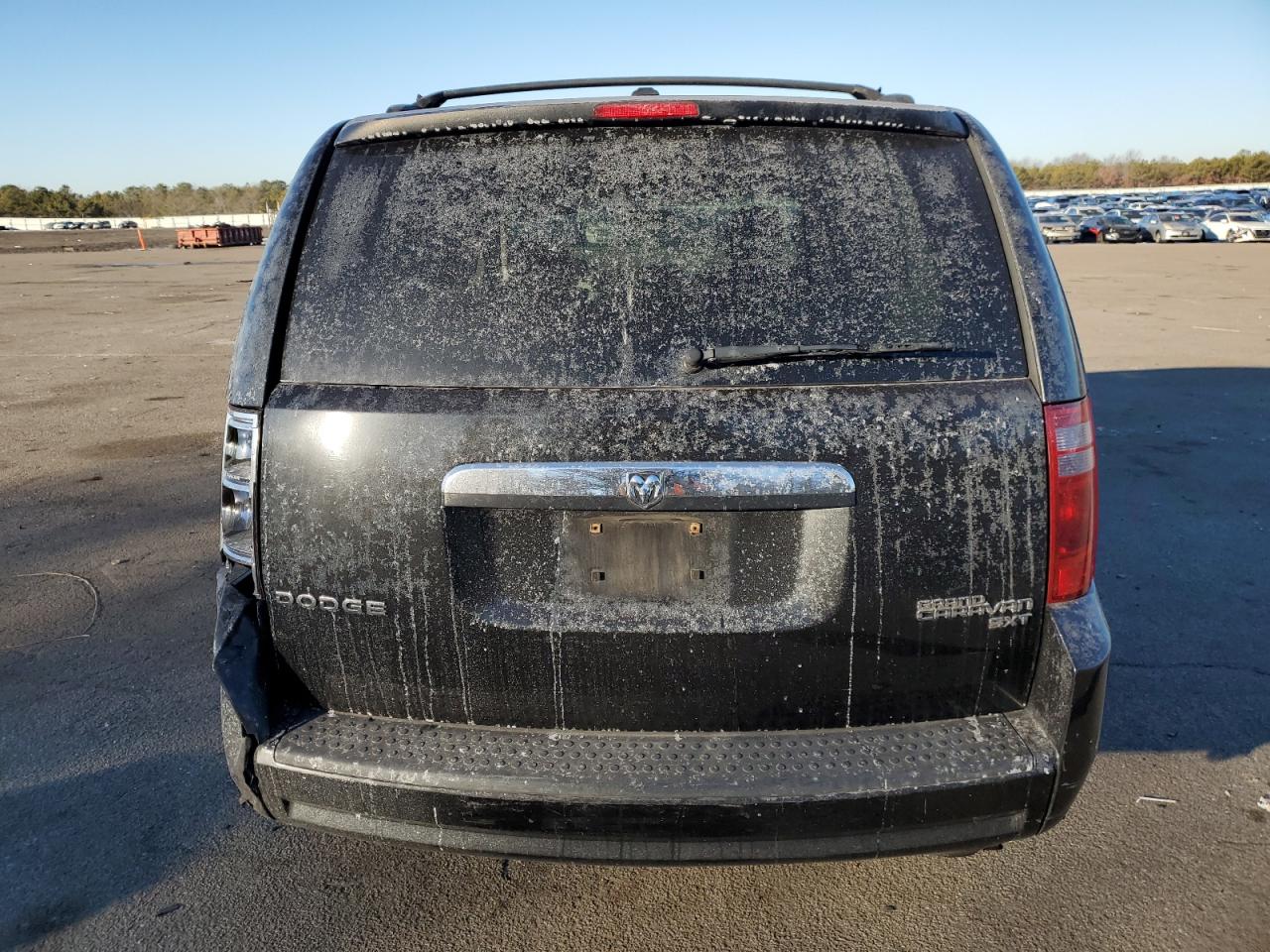 2010 Dodge Caravan - Image 6