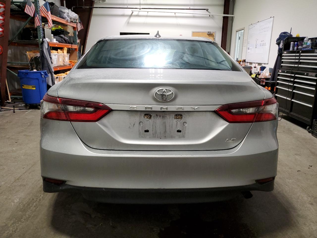 2022 Toyota Camry - Image 6