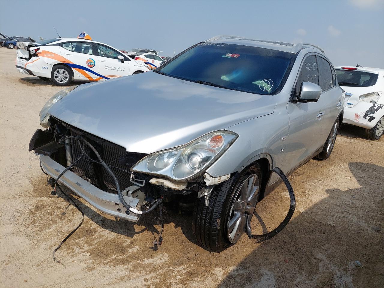 JNRBJ0HR9FM260262 - 2015 Infi QX50 - #42879555