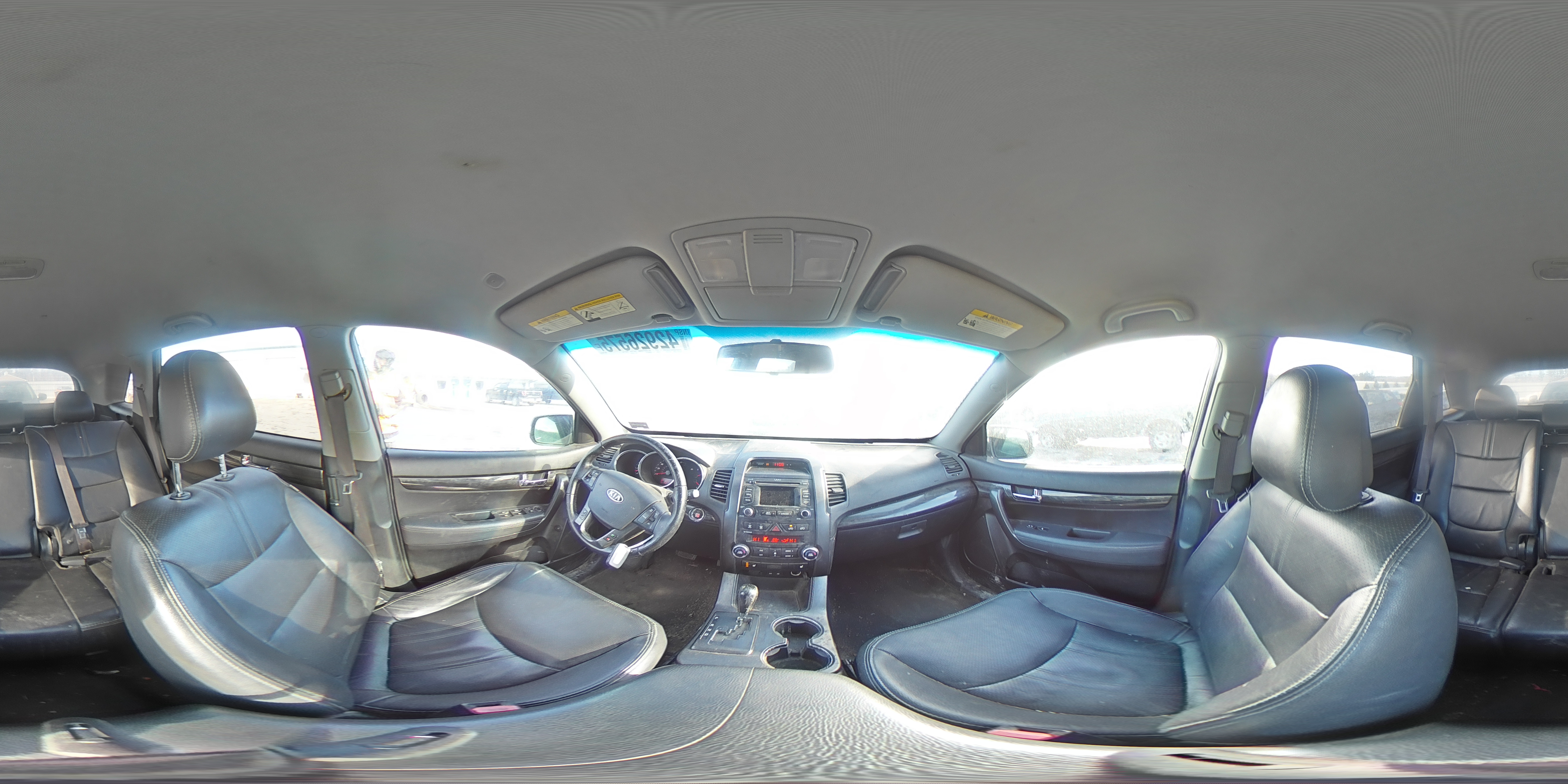 2013 Kia Sorento - Image 14