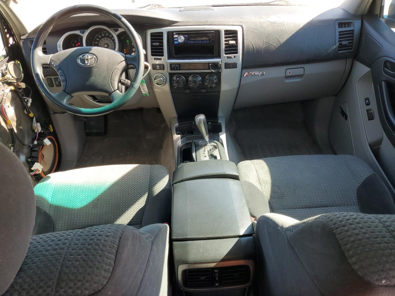 2004 Toyota 4Runner - Image 8