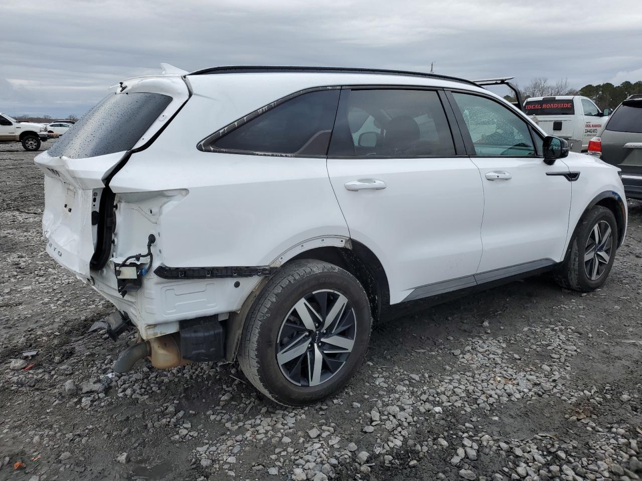 2022 Kia Sorento - Image 3