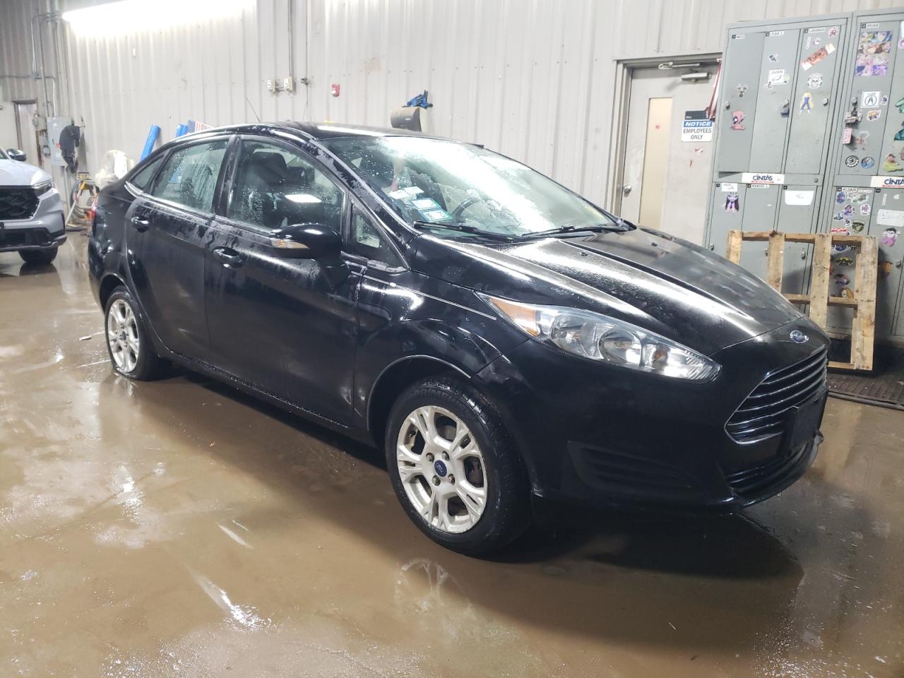 2016 Ford Fiesta - Image 4