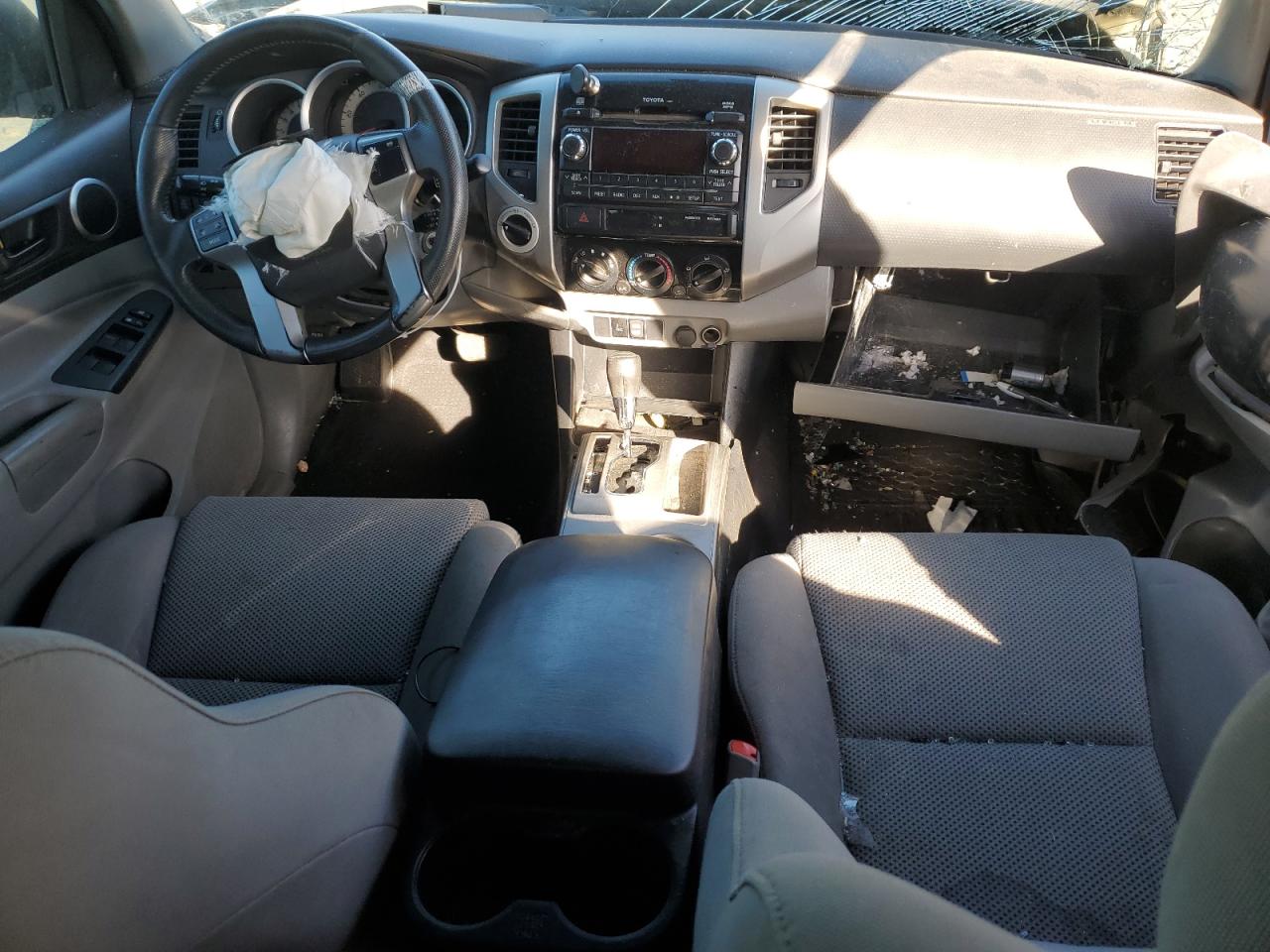 2012 Toyota Tacoma - Image 8