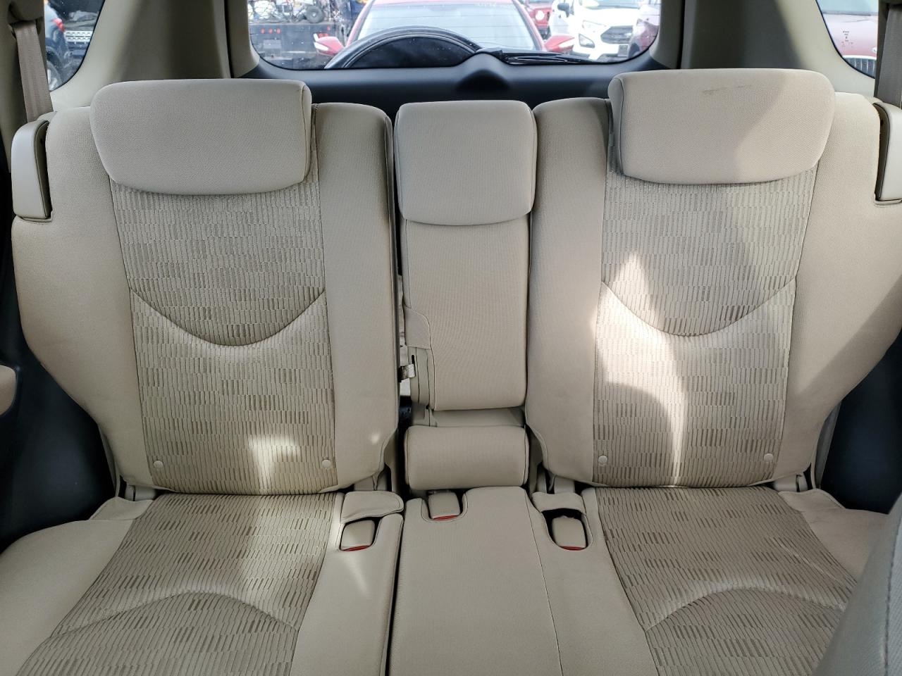2010 Toyota RAV 4 - Image 10