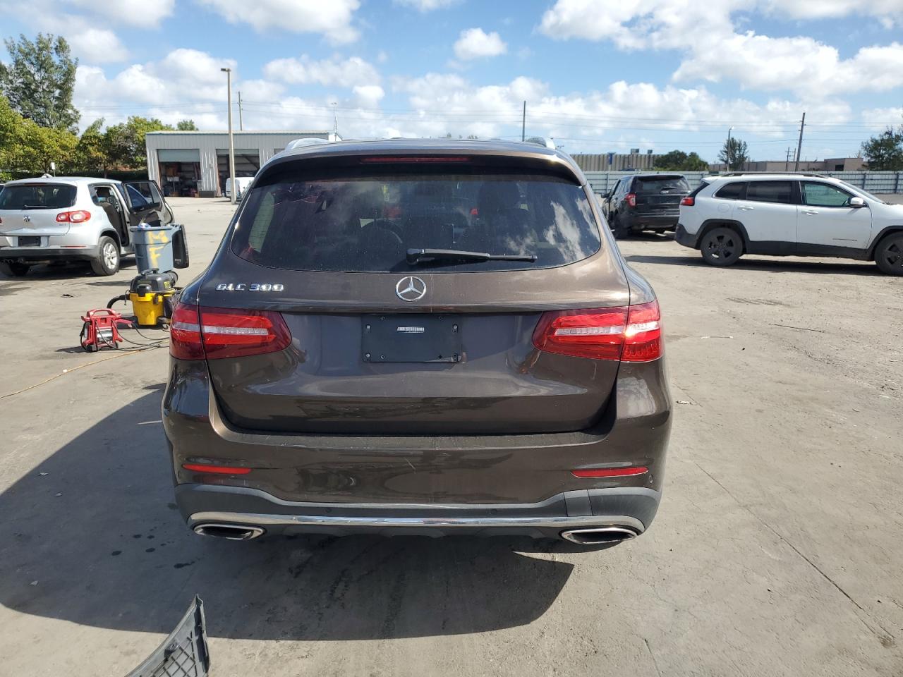 2016 Mercedes-Benz GLC - Image 6