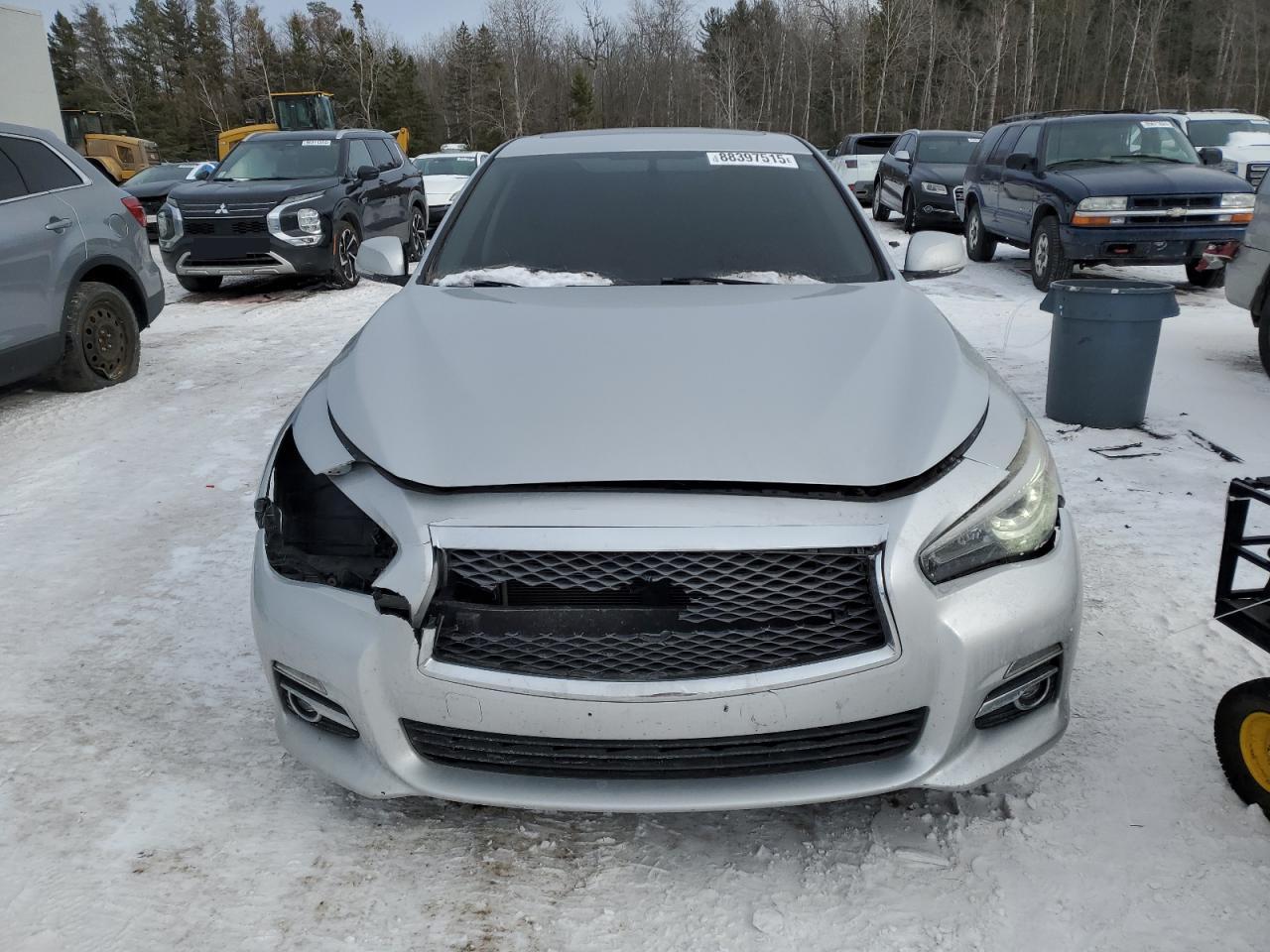 2015 Infiniti Q50 - Image 5