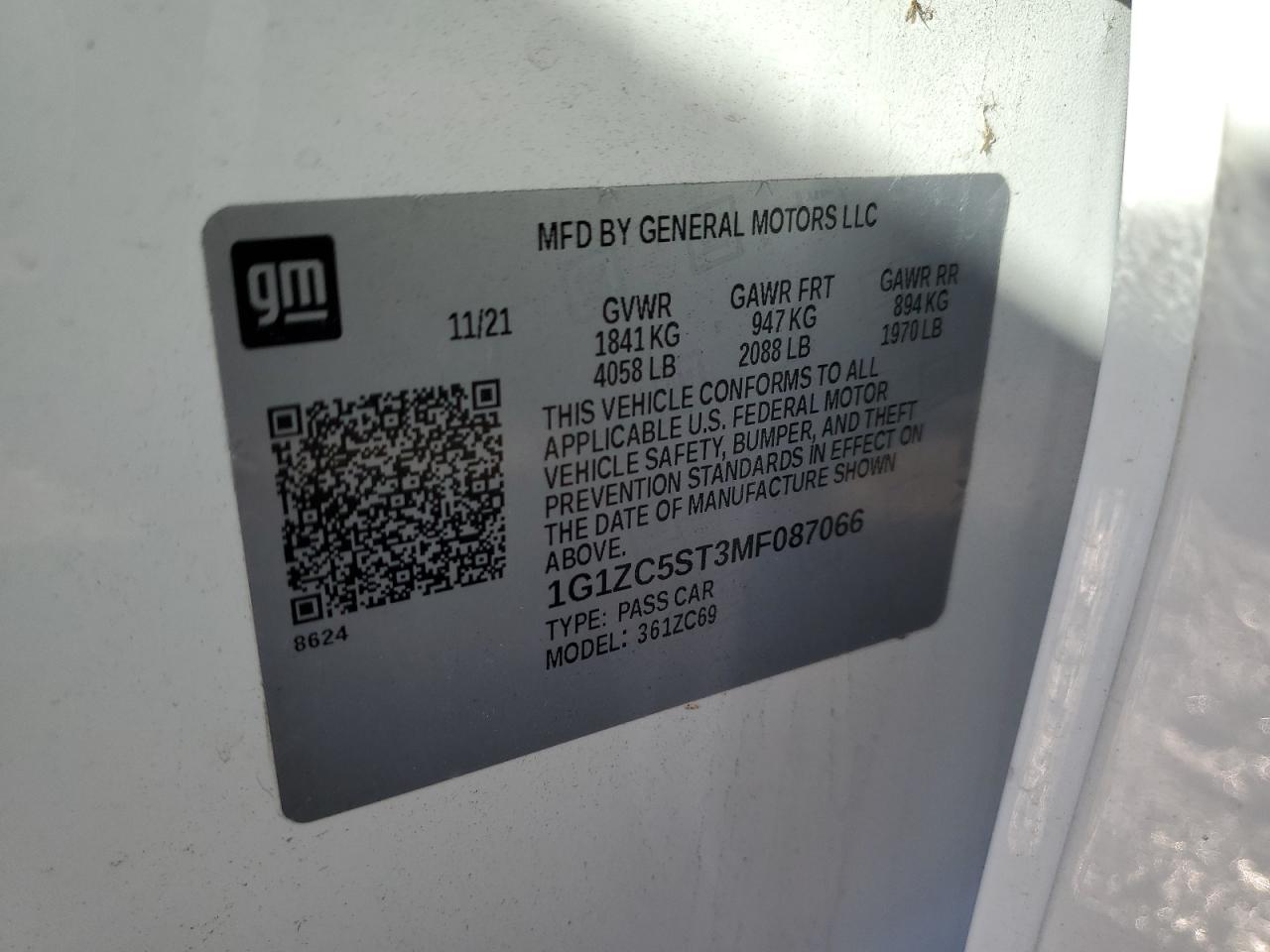 2021 Chevrolet Malibu - Image 12