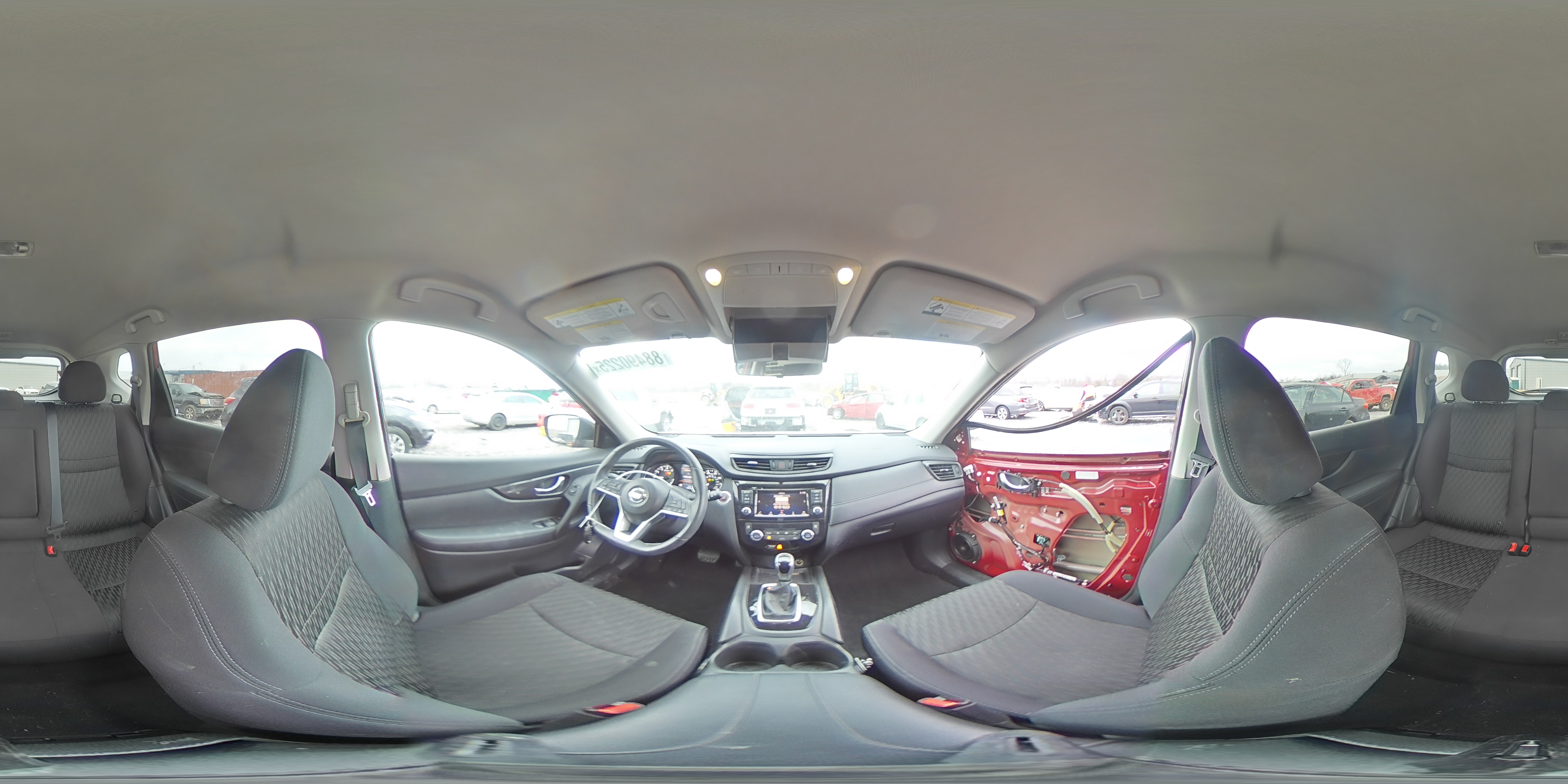 2018 Nissan Rogue - Image 14