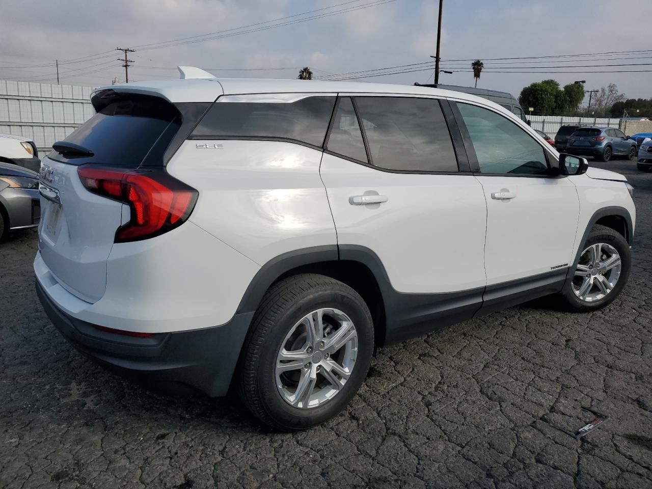 2019 GMC Terrain - Image 3