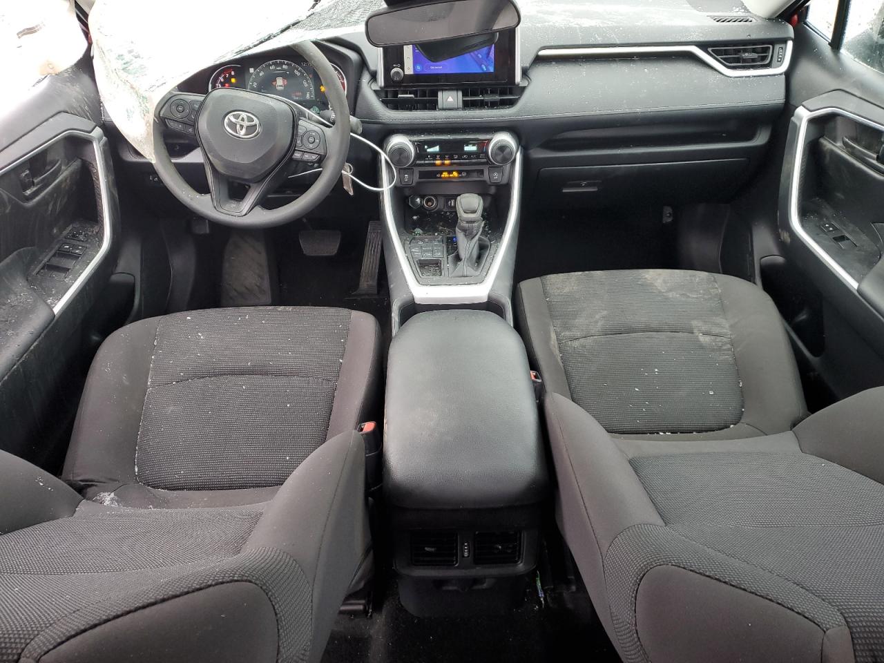 2024 Toyota RAV 4 - Image 8
