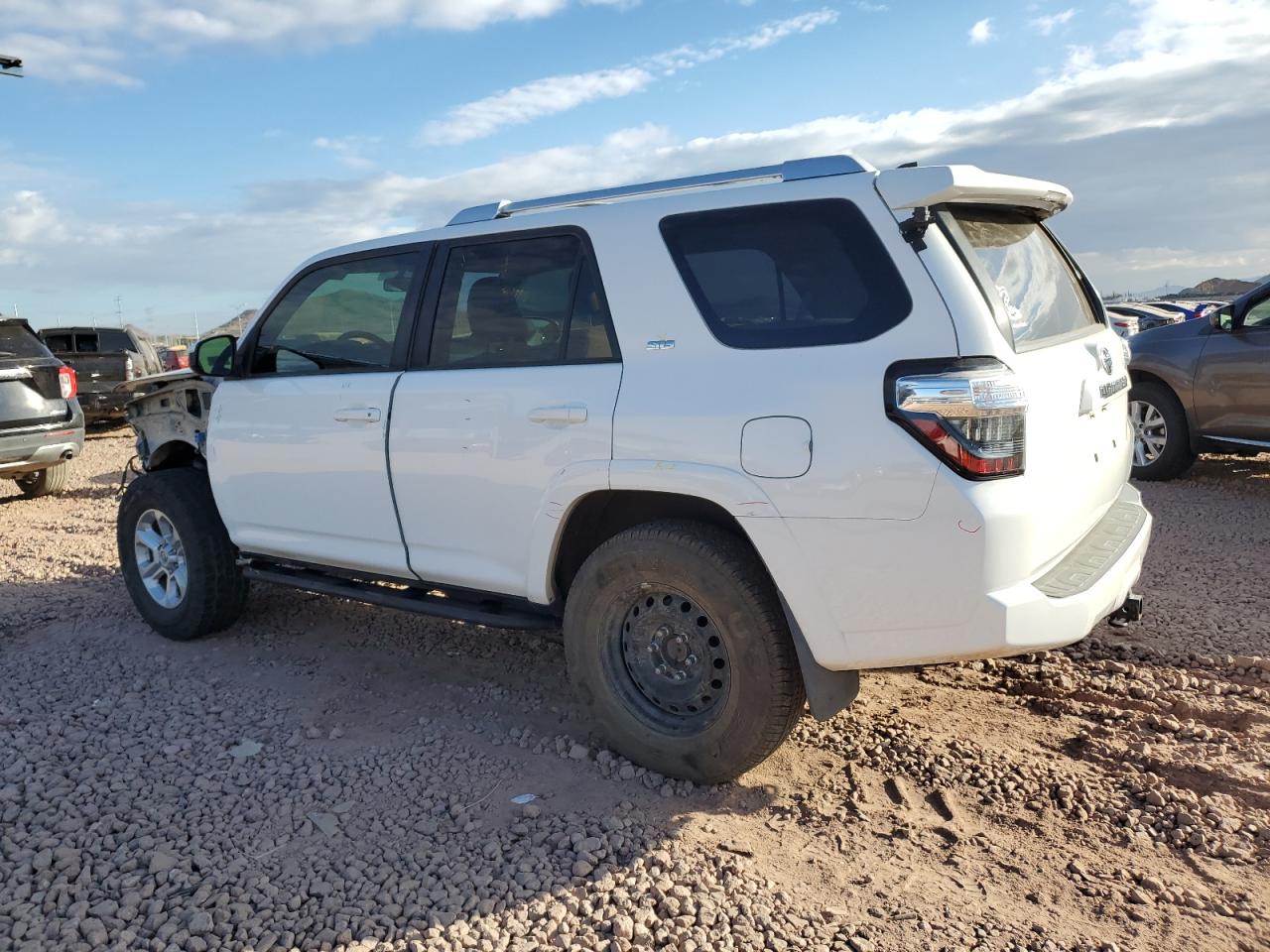 2017 Toyota 4Runner - Image 2