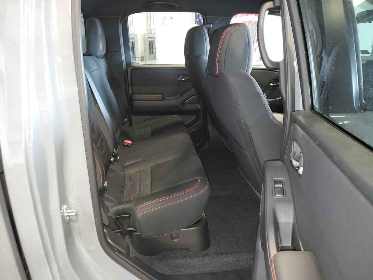 2024 Nissan Navara (Frontier) - Image 10