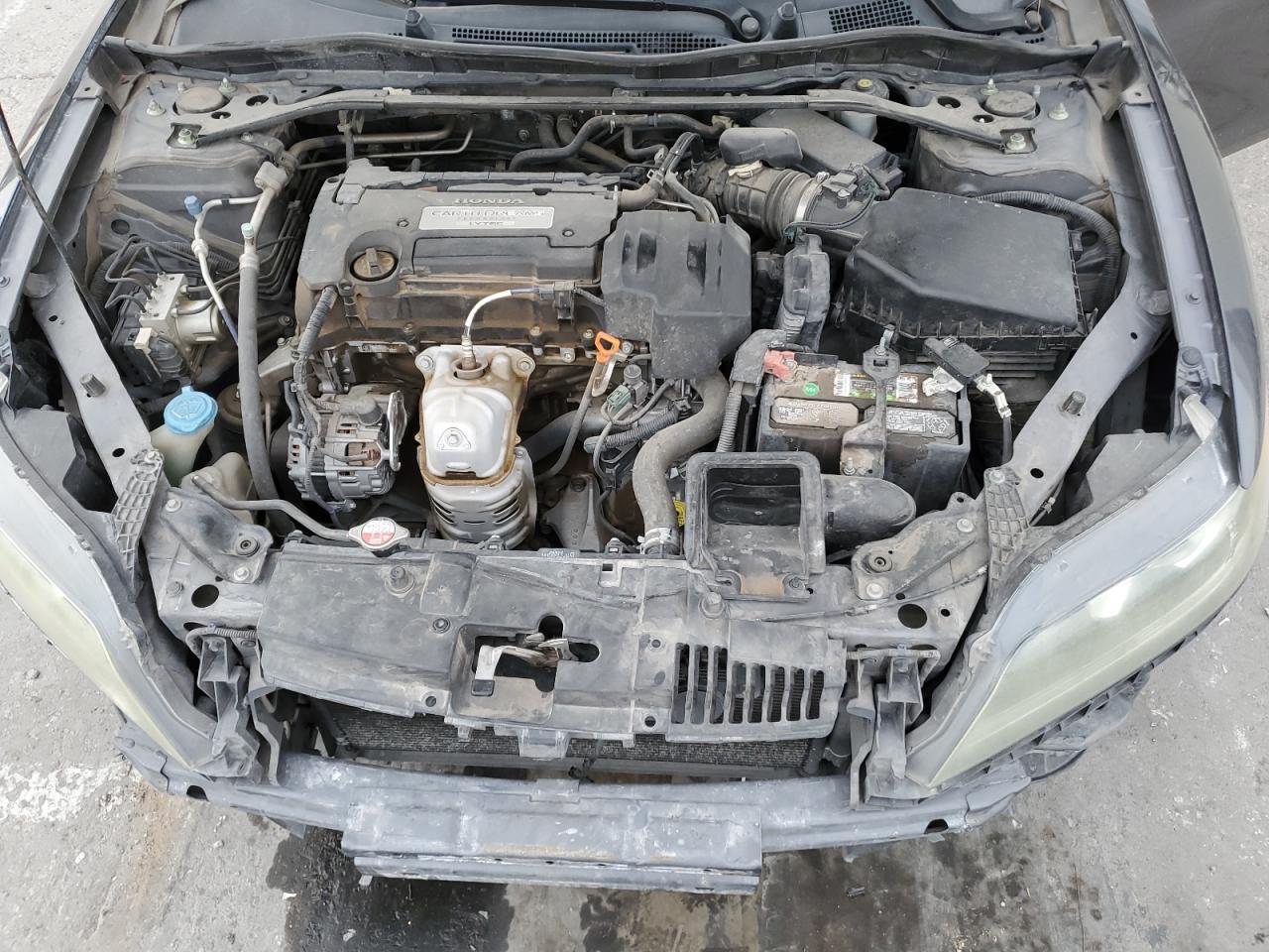 2013 Honda Accord - Image 11
