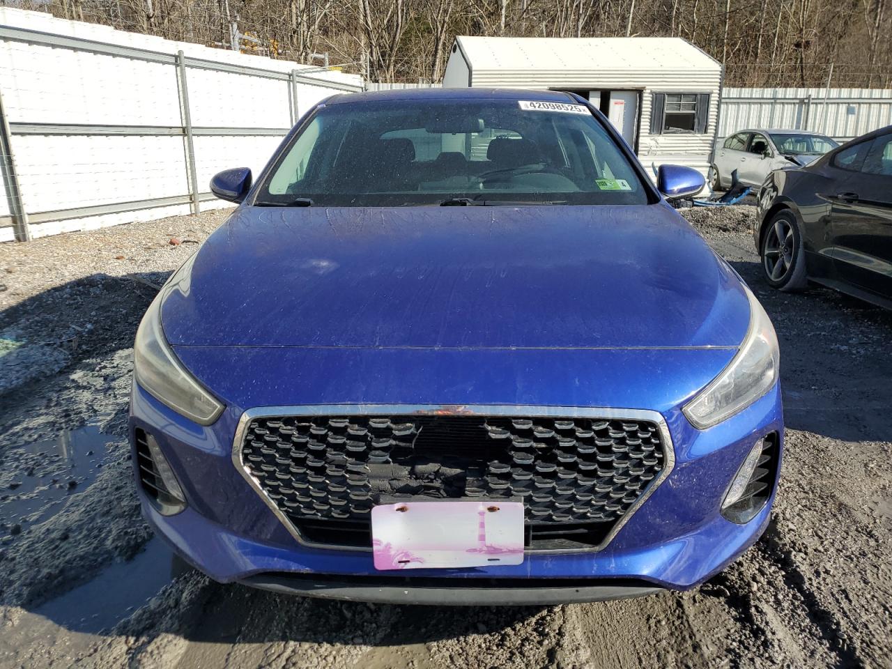 2019 Hyundai Elantra - Image 5
