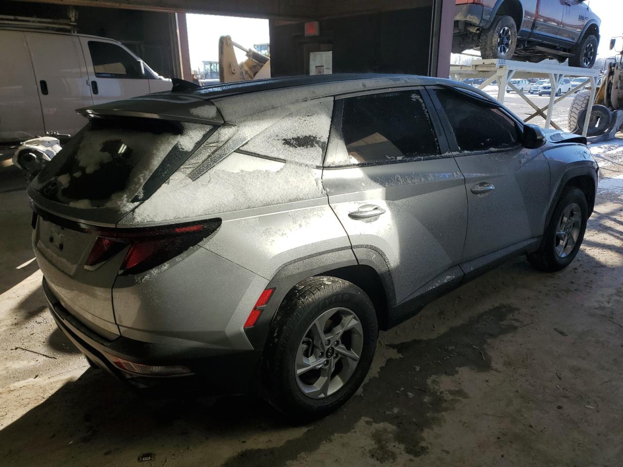 2024 Hyundai Tucson - Image 3