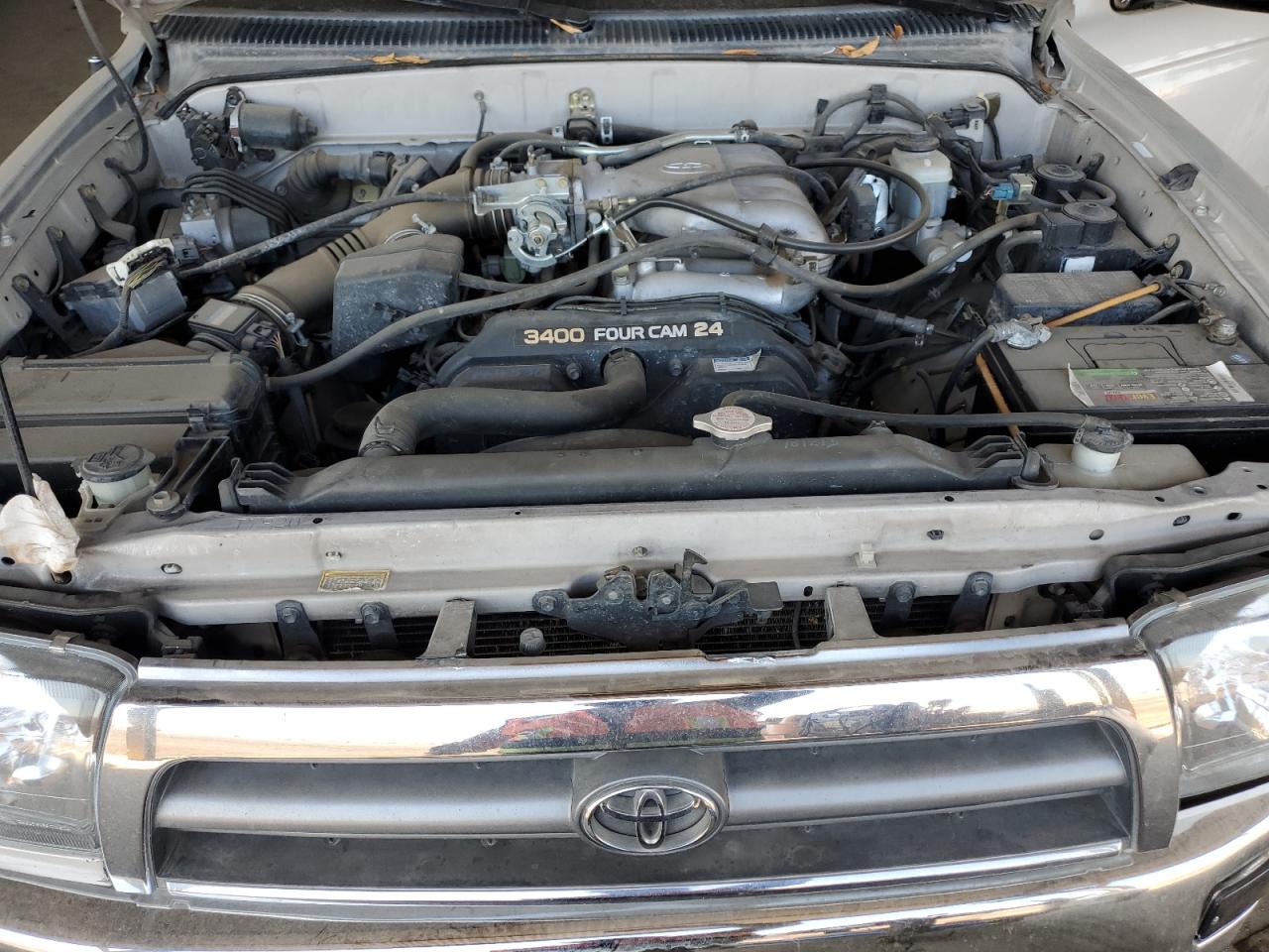 1998 Toyota 4Runner - Image 11