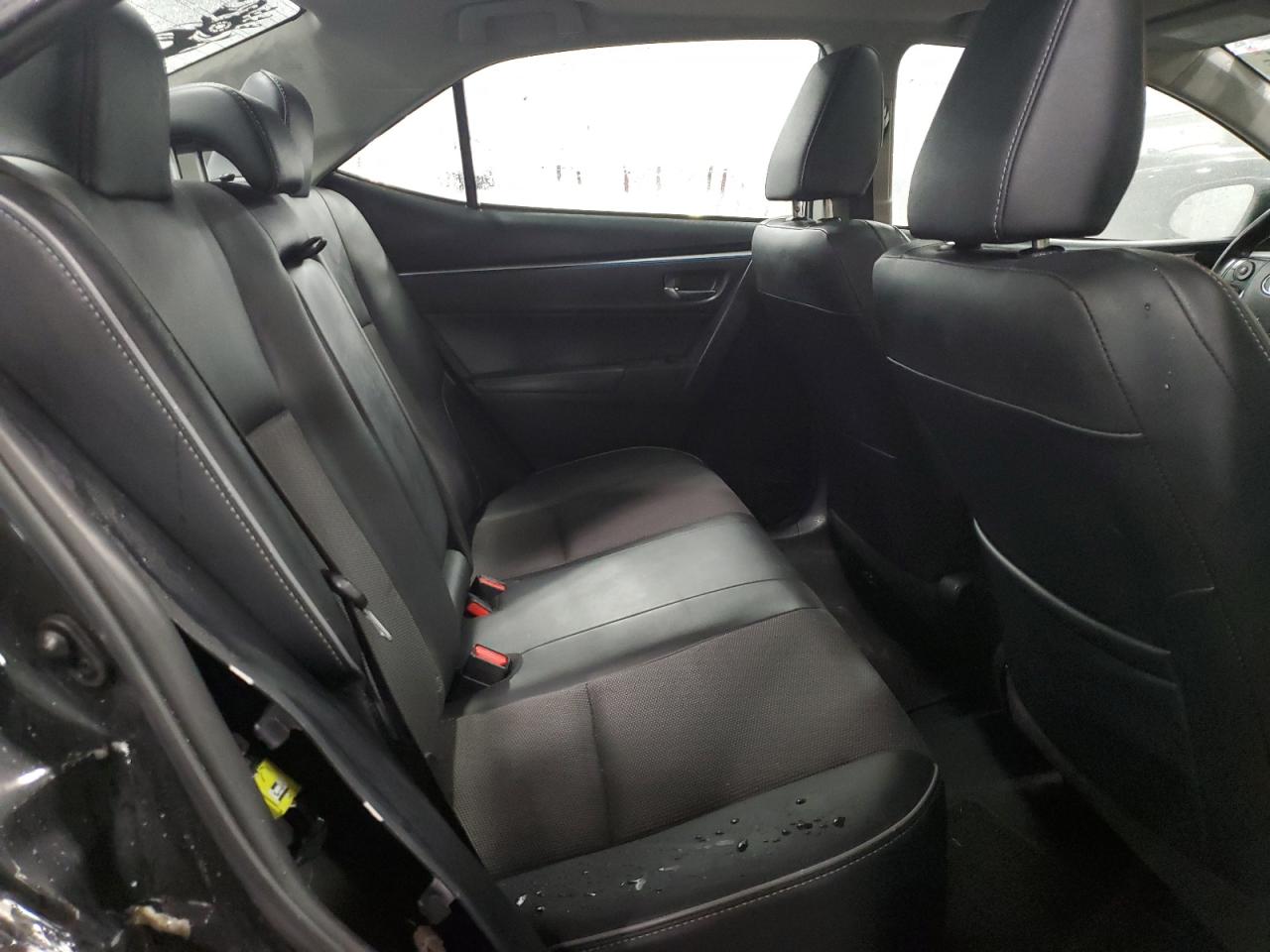 2015 Toyota Corolla - Image 10