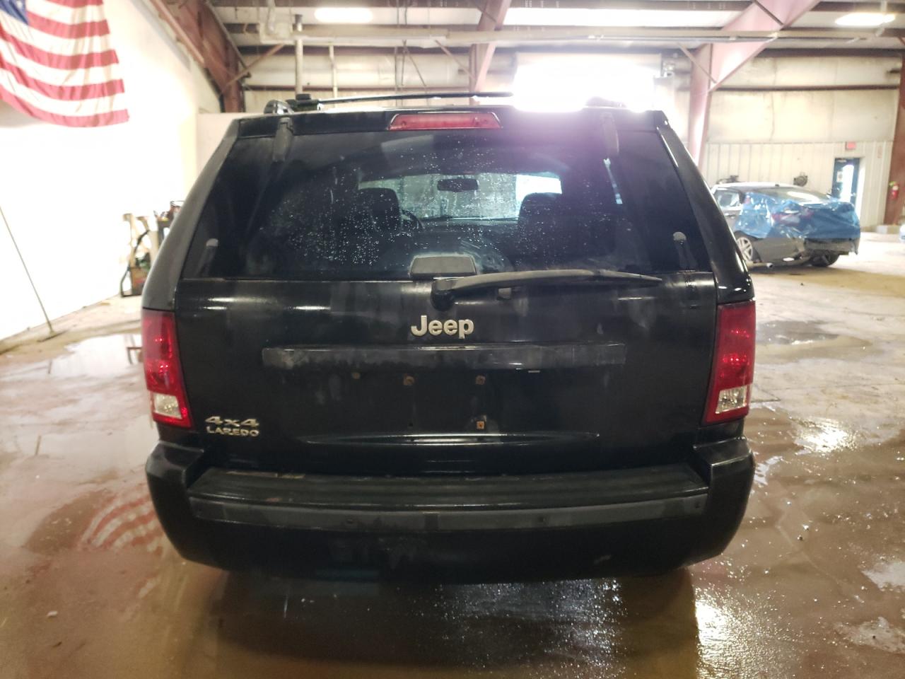 2010 Jeep Grand Cherokee - Image 6