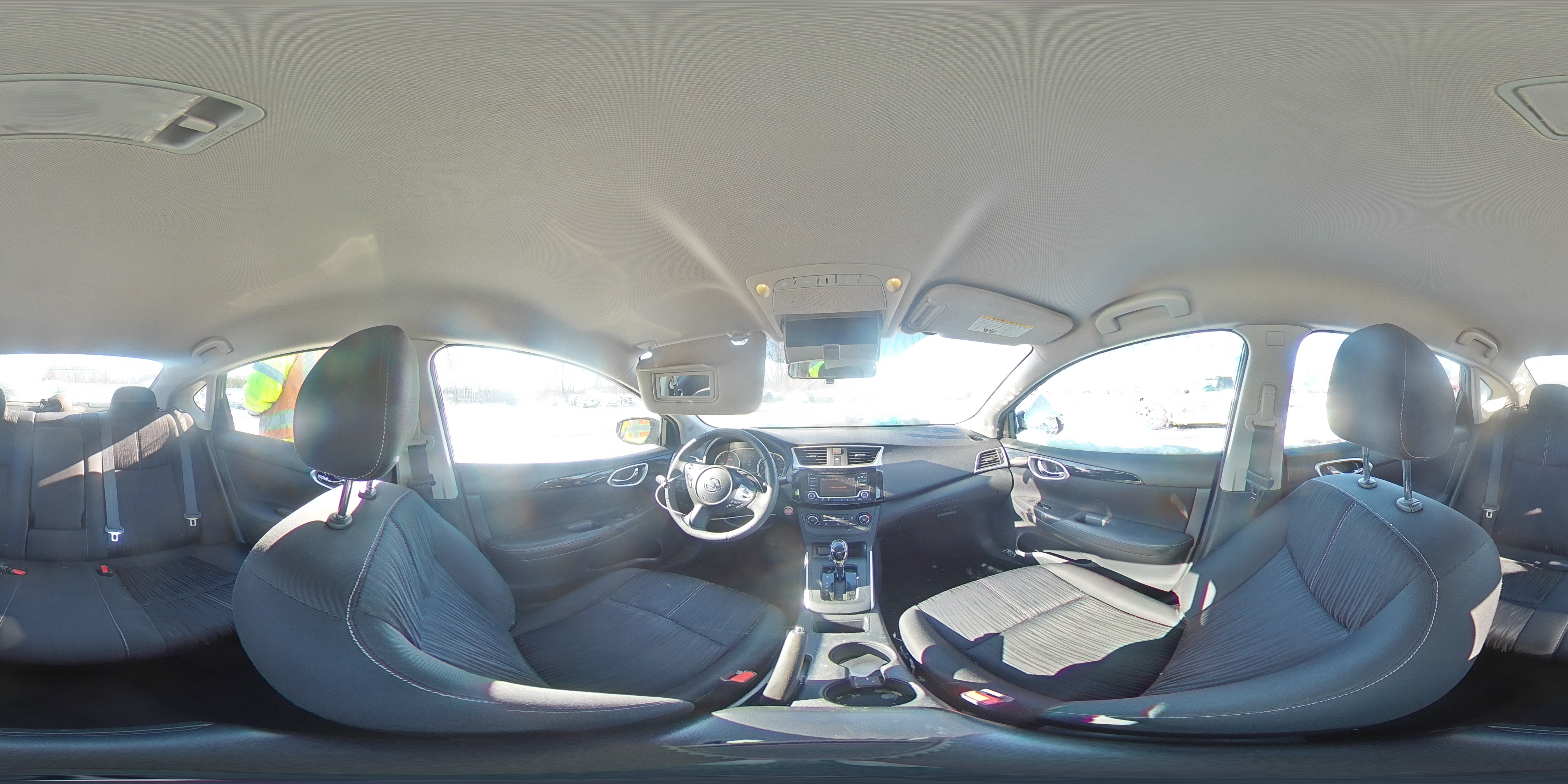 2017 Nissan Sentra - Image 13