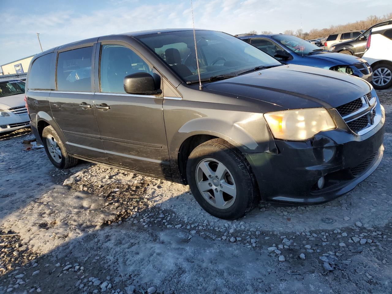 2012 Dodge Caravan - Image 4