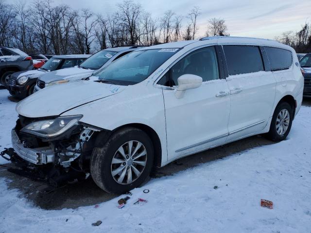  CHRYSLER PACIFICA 2019 Белы