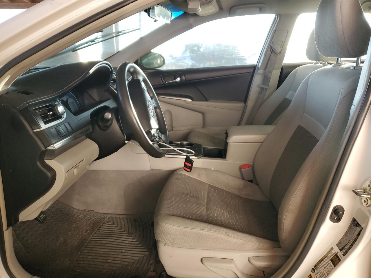 2014 Toyota Camry - Image 7