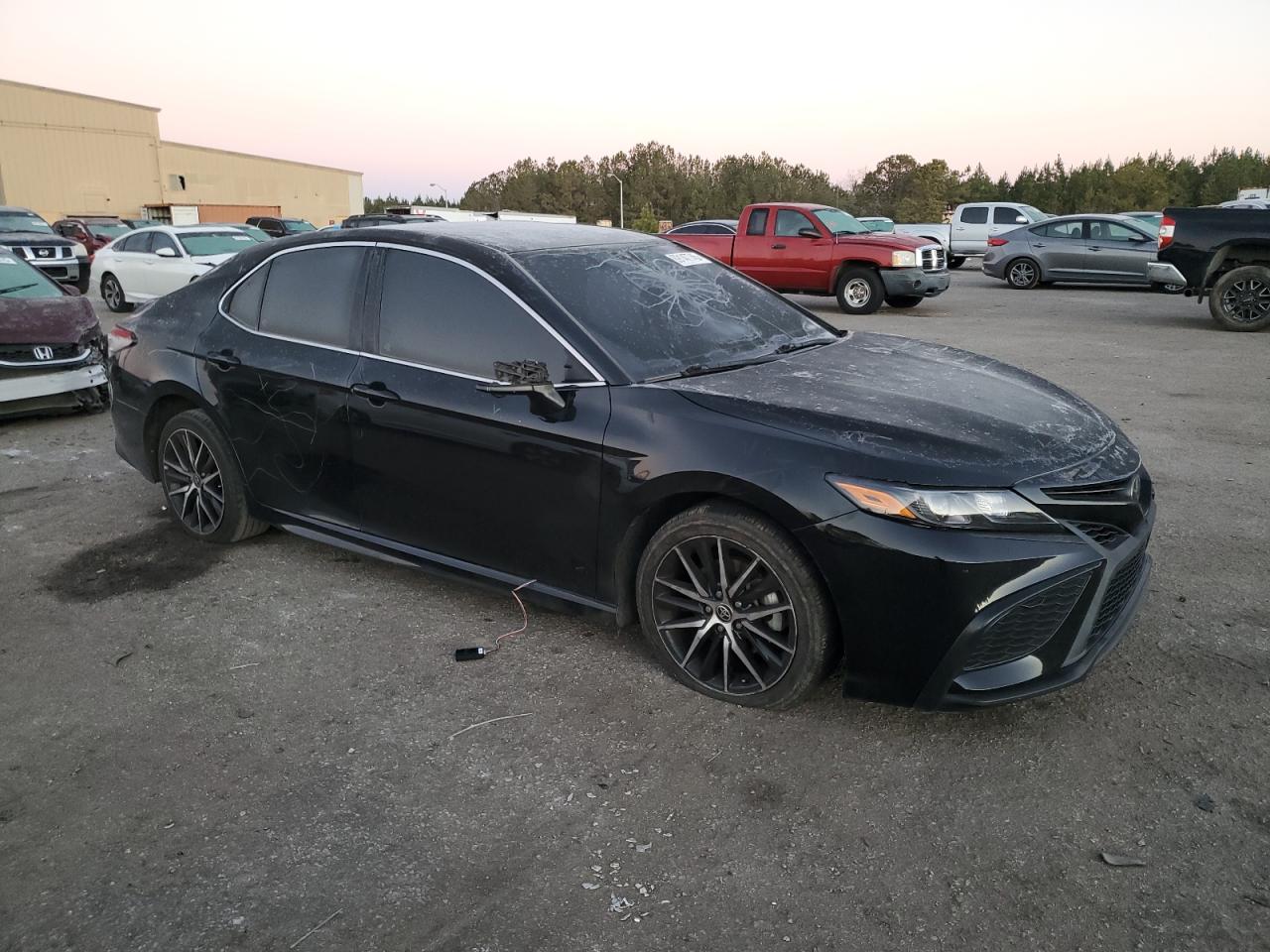2021 Toyota Camry - Image 4