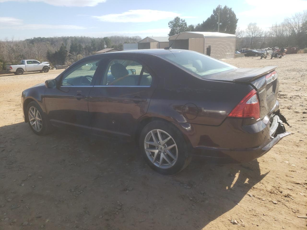 2011 Ford Fusion - Image 2