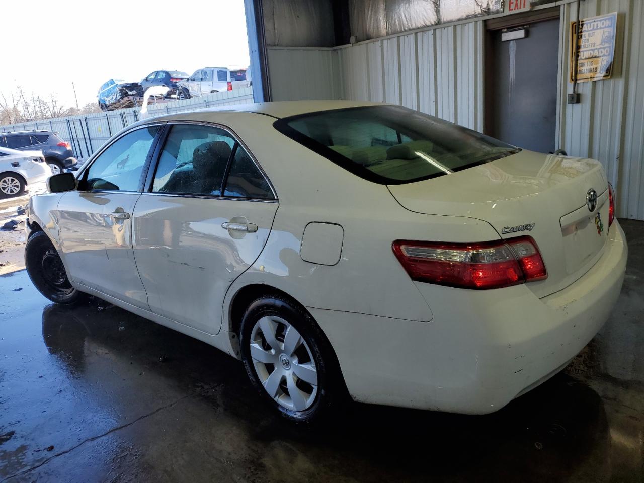 2009 Toyota Camry - Image 2