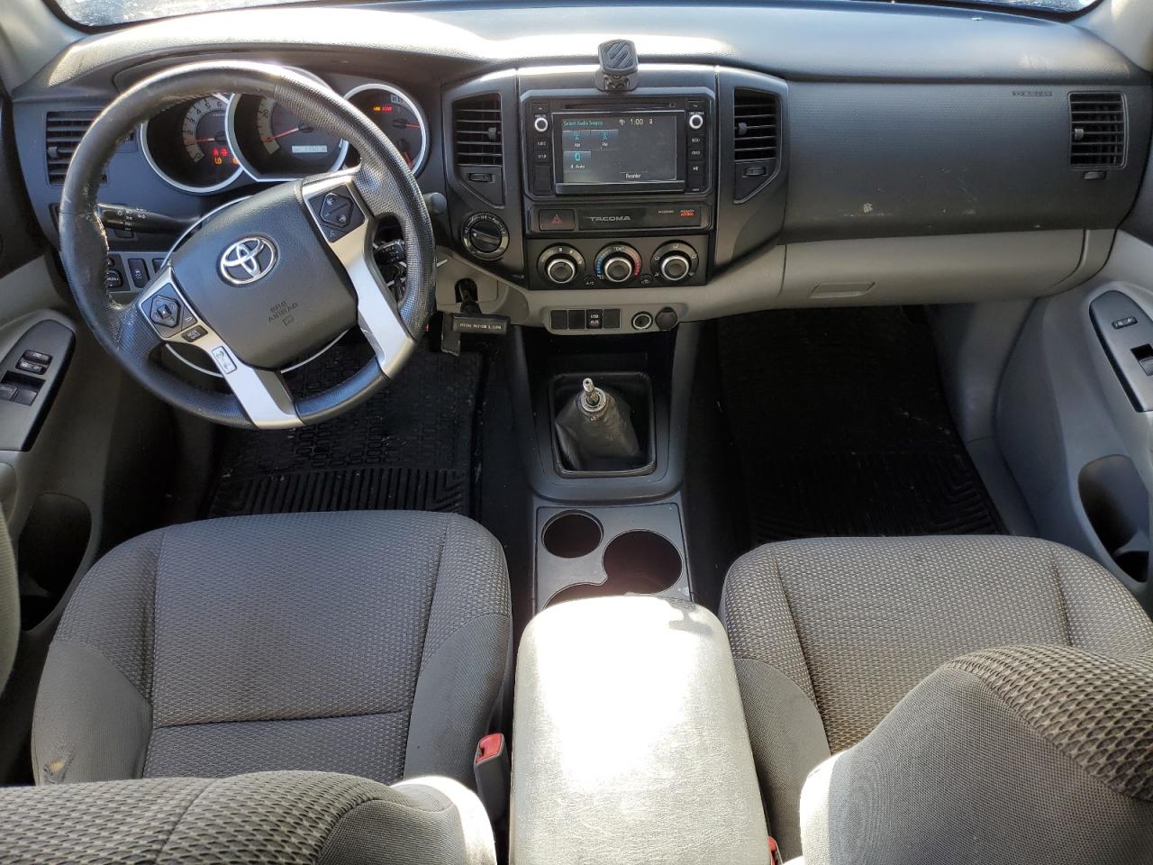 2015 Toyota Tacoma - Image 8