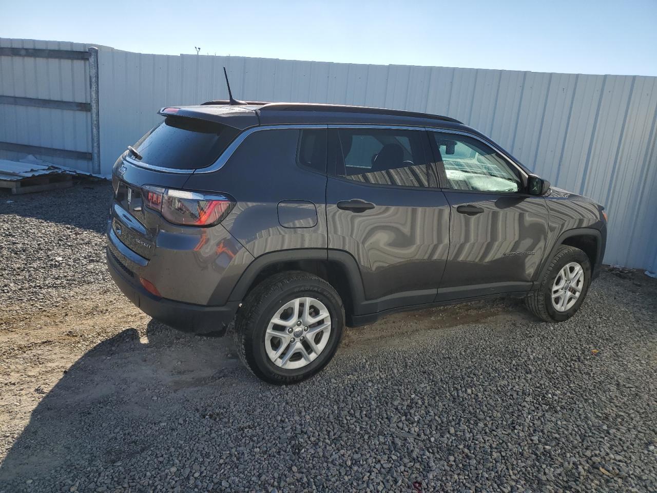 2021 Jeep Compass - Image 3