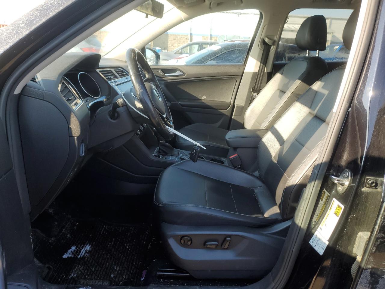 2018 Volkswagen Tiguan - Image 7