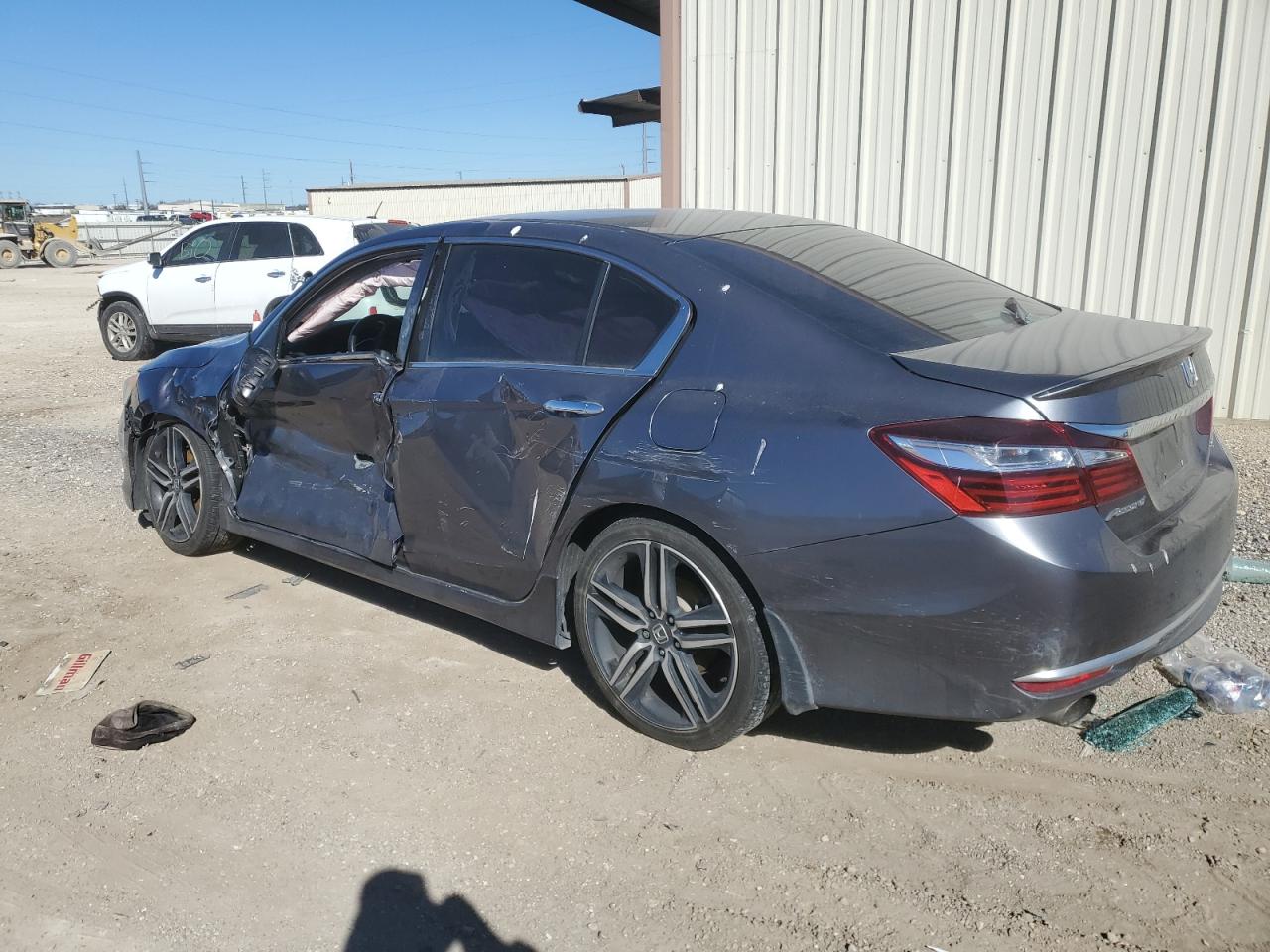 2016 Honda Accord - Image 2