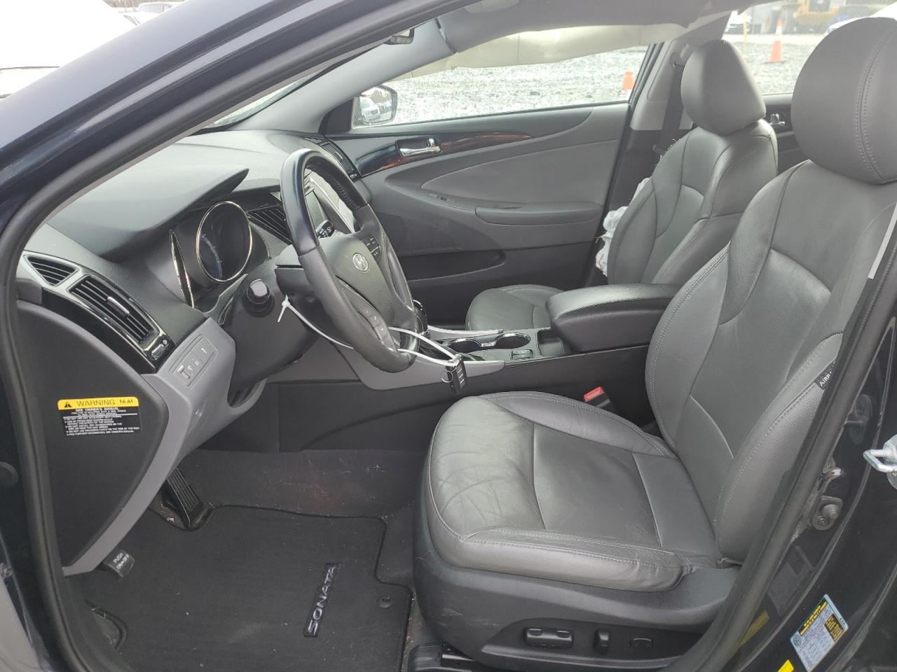 2013 Hyundai Sonata - Image 7