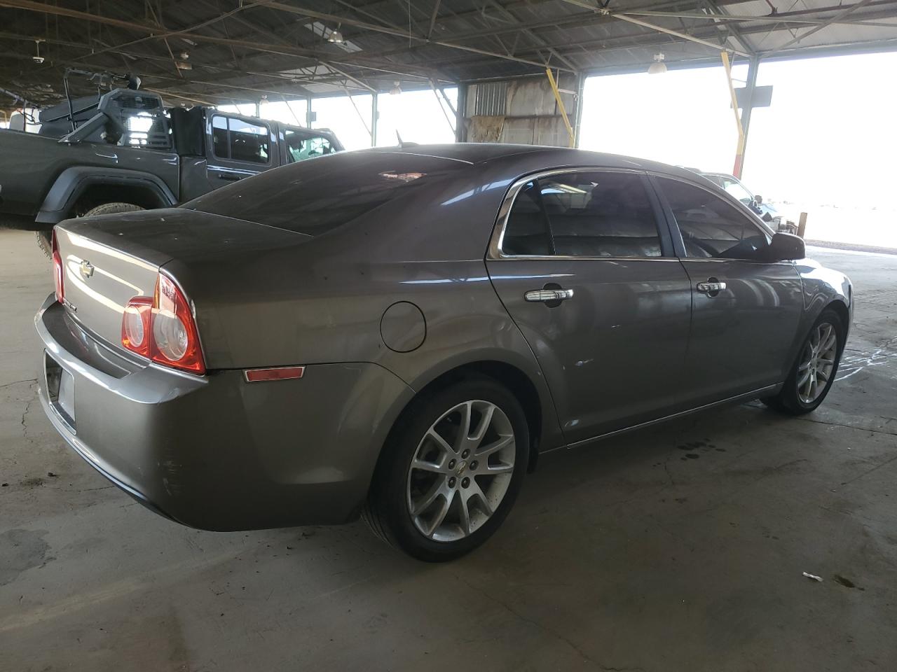 2011 Chevrolet Malibu - Image 3