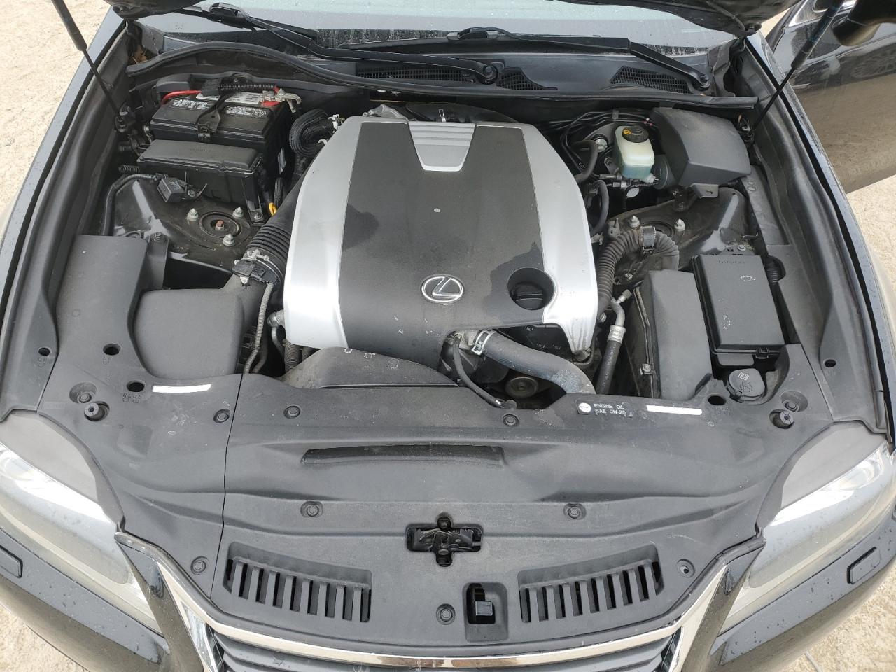 2014 Lexus GS - Image 11