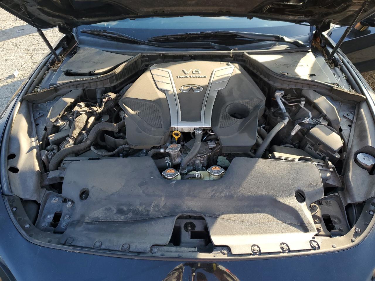 2017 Infiniti Q60 - Image 11
