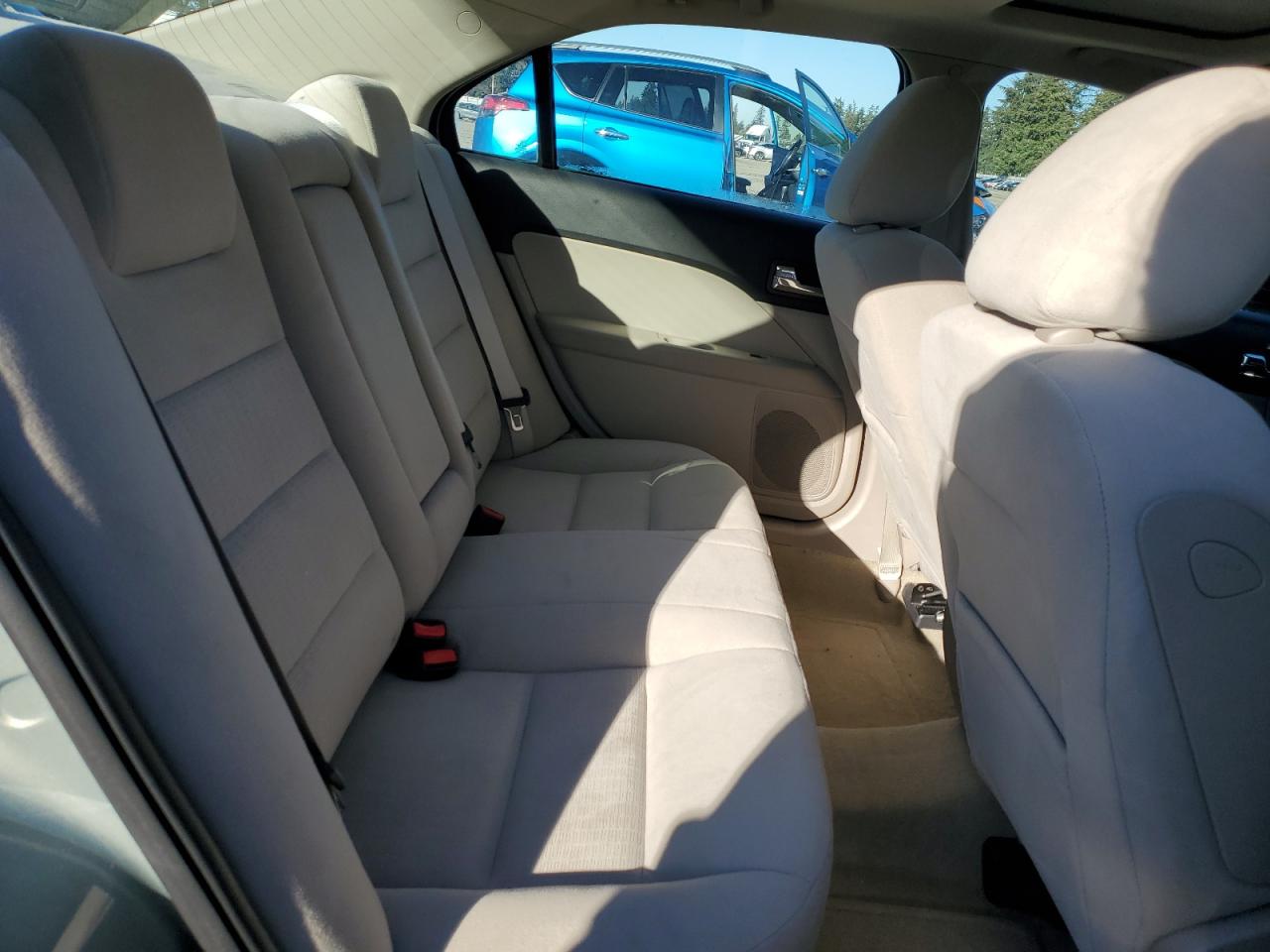2009 Ford Fusion - Image 10
