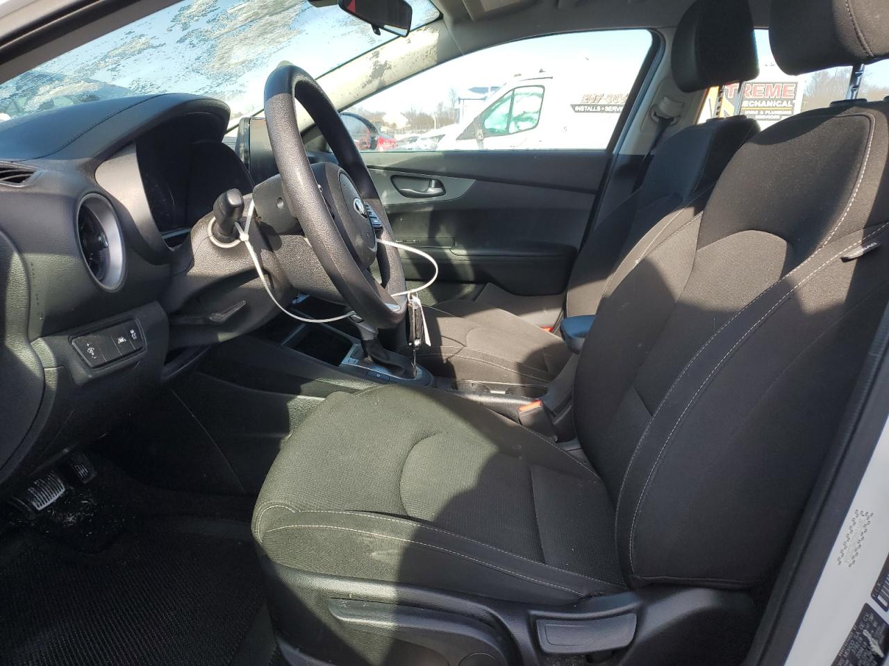 2021 Kia Forte - Image 7
