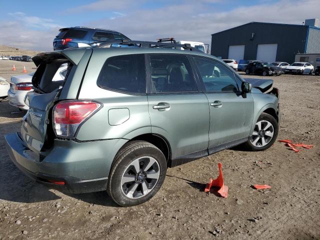  SUBARU FORESTER 2017 Зеленый