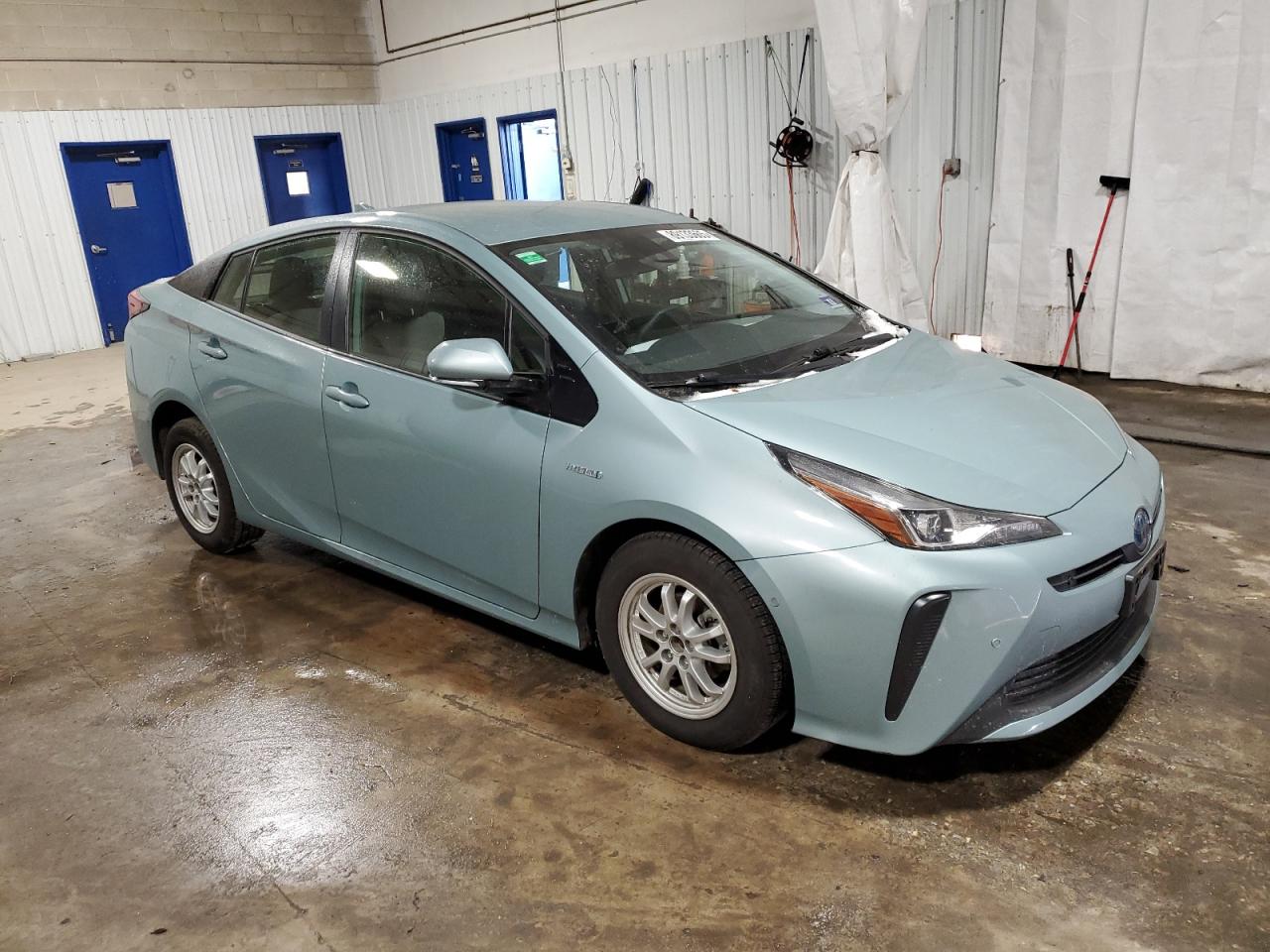 2019 Toyota Prius - Image 4