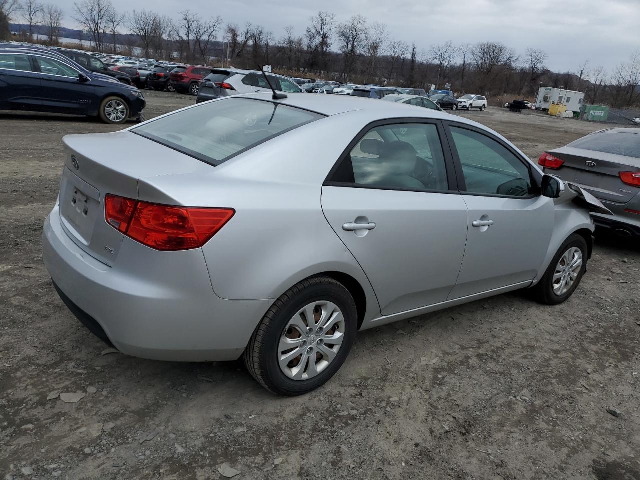 2011 Kia Forte - Image 3