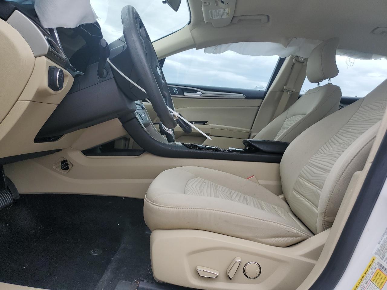 2016 Ford Fusion - Image 7