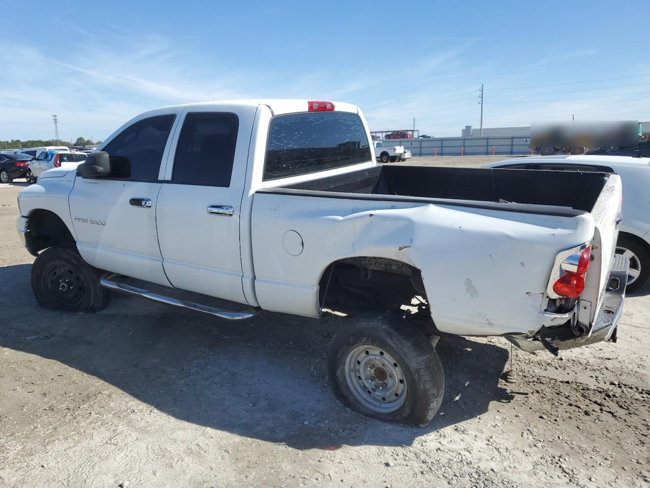2004 Dodge RAM - Image 2