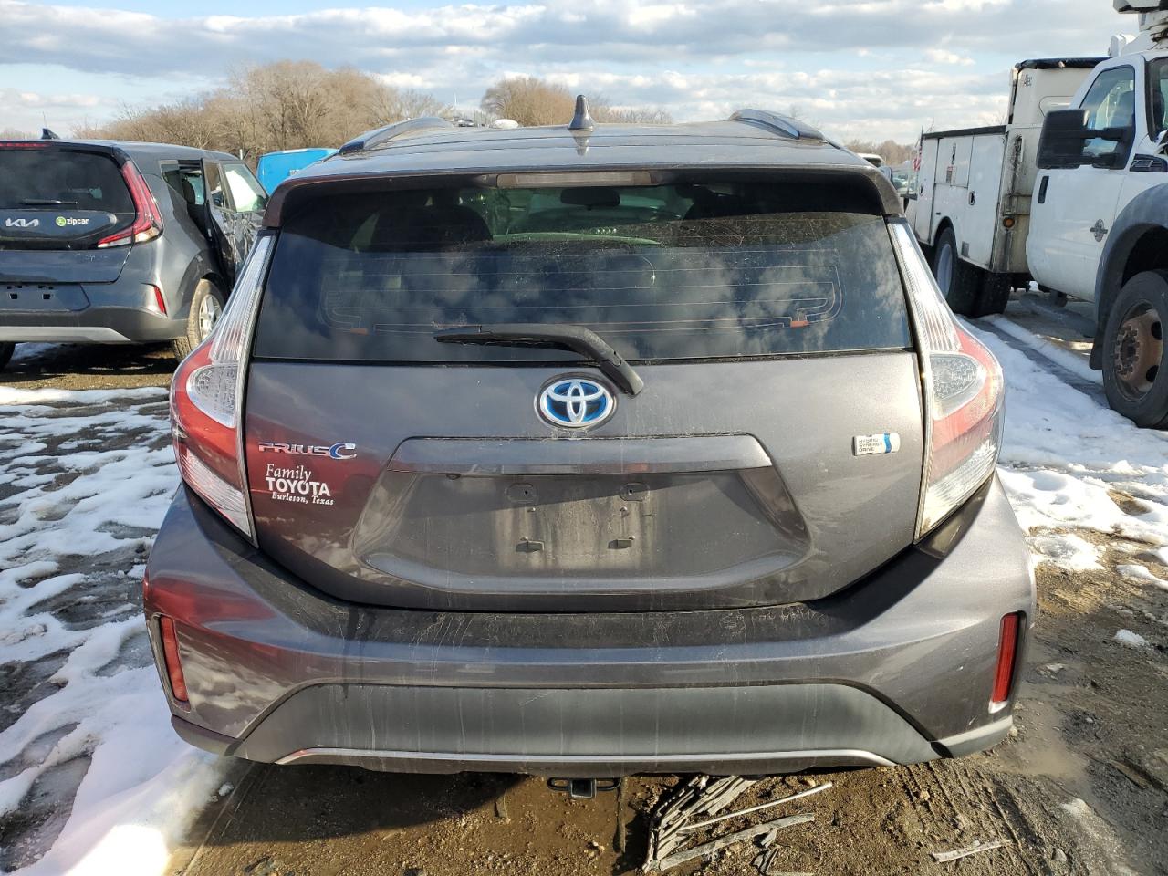 2018 Toyota Prius C VIN: JTDKDTB34J1607469 Lot: 86483764