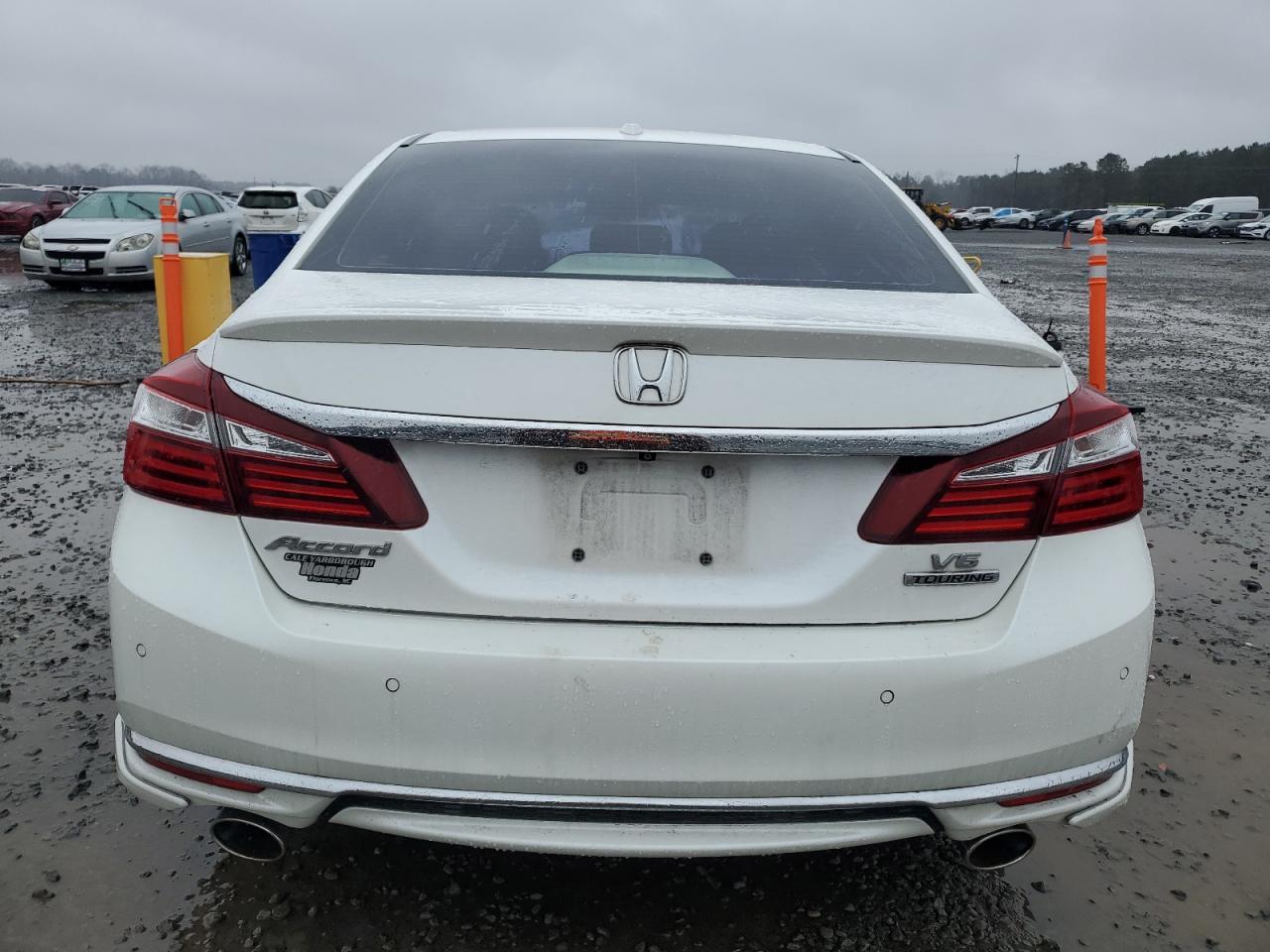 2017 Honda Accord - Image 6