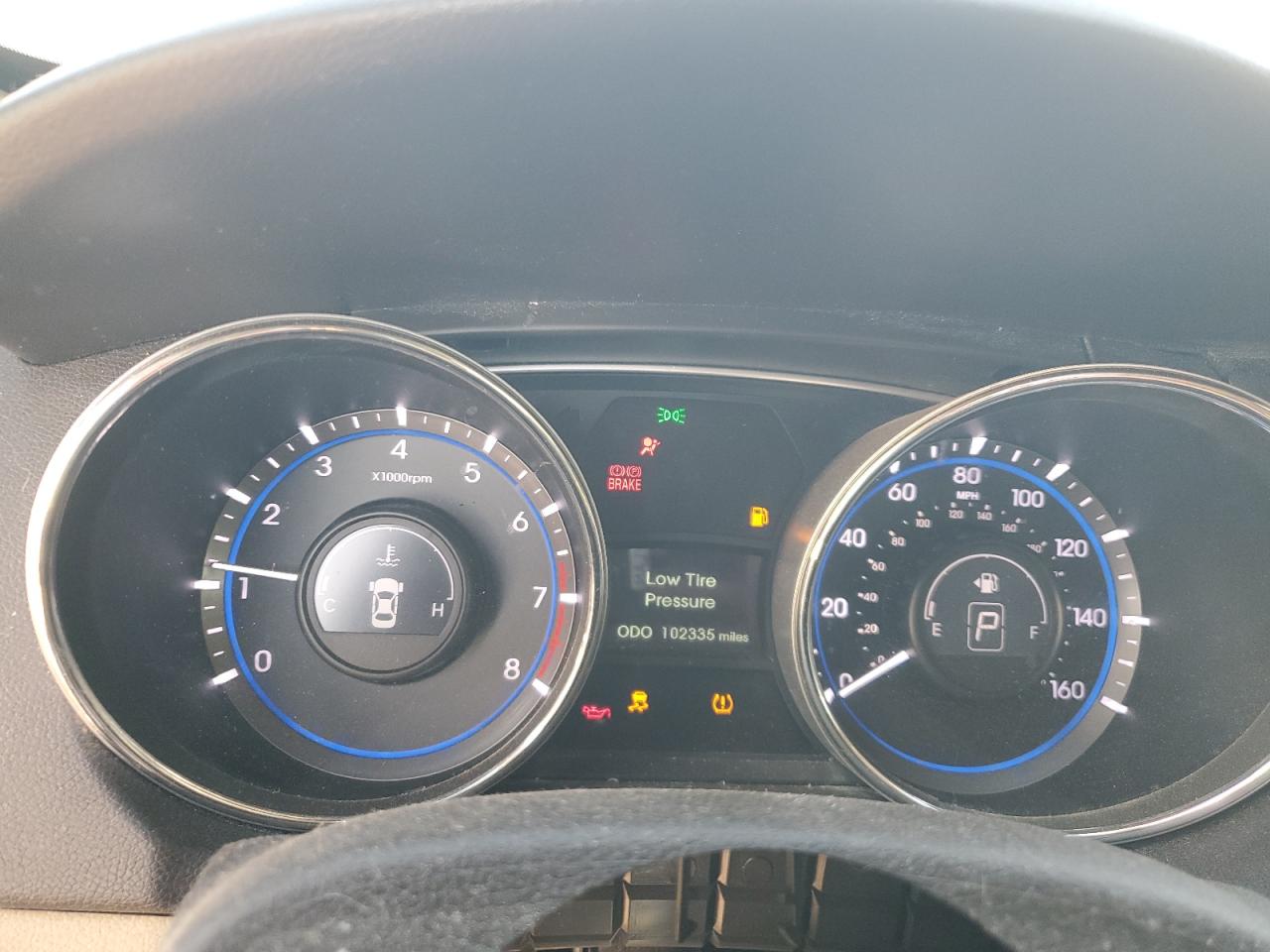 2014 Hyundai Sonata - Image 9
