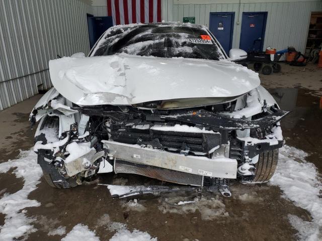  GENESIS G70 2021 Белы