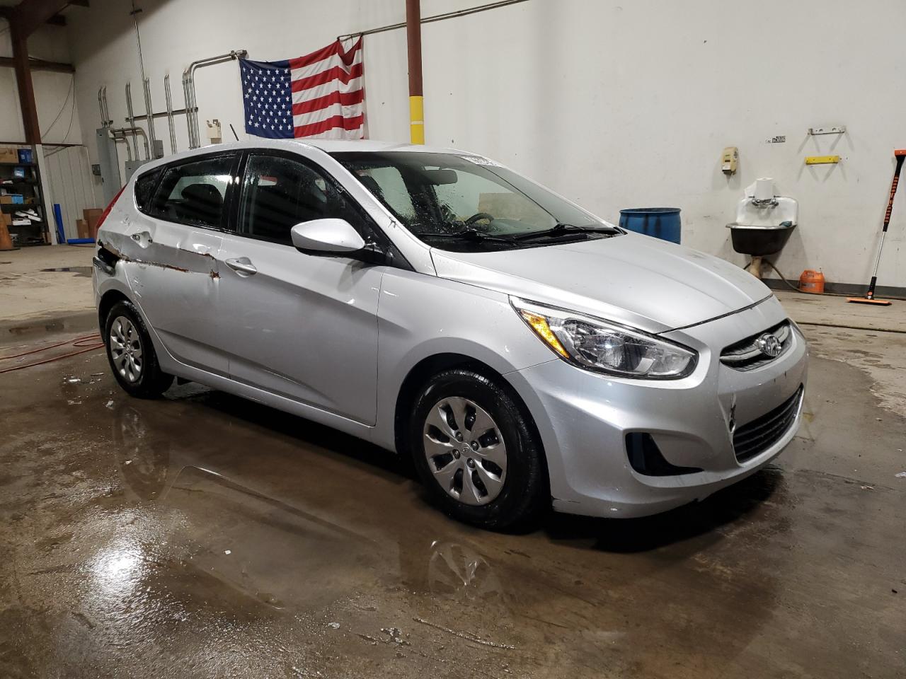 2017 Hyundai Accent - Image 4